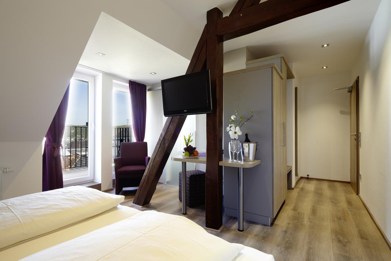 Weingut Und Gaestehaus Apel นิทเทอ ภายนอก รูปภาพ